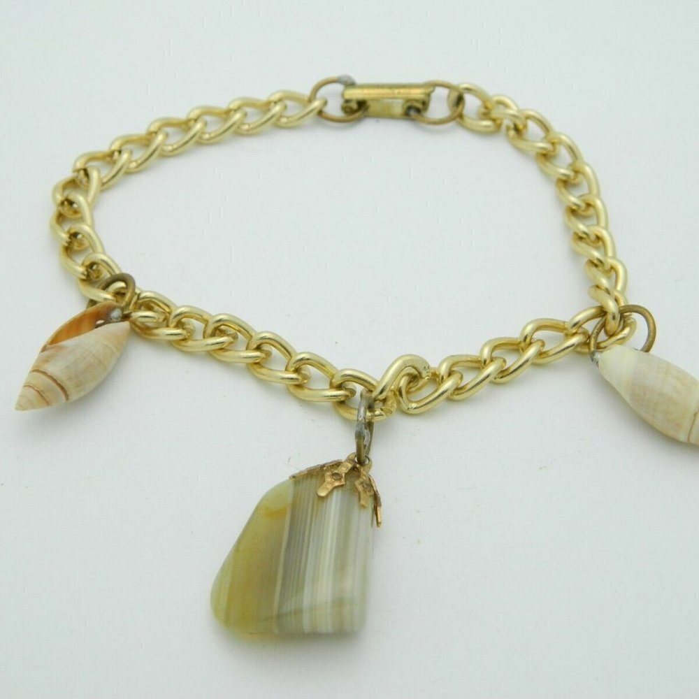 Beige Striated Agate Stone Shell Charm Bracelet